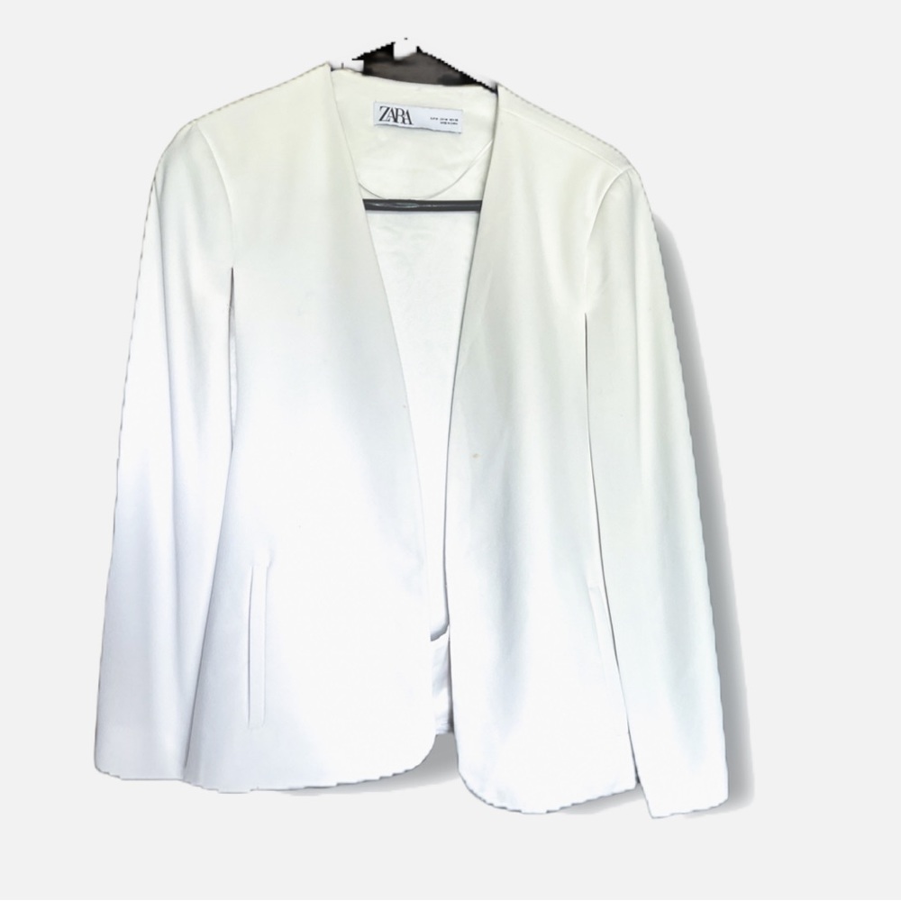 Zara White Blazer - Picture 2 of 5